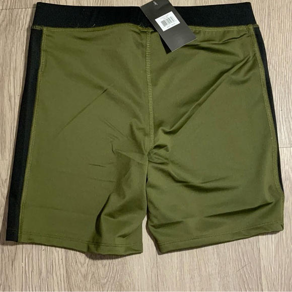 New Juicy Couture Sport Women's Bike Shorts Olive Small - Picture 2 of 7